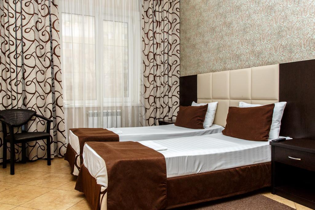 Hotel Marton Rokossovskogo ヴォルゴグラード 部屋 写真